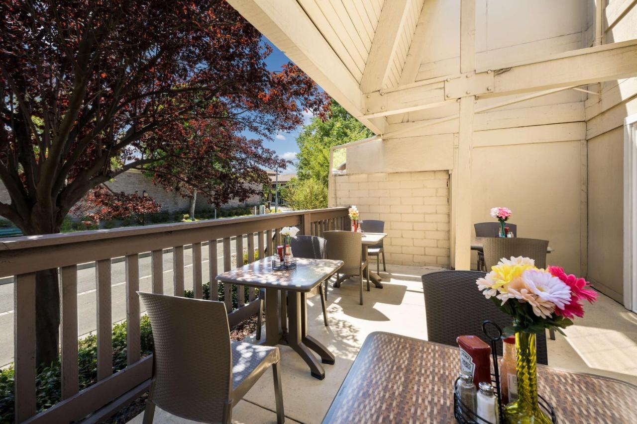 Best Western Danville Sycamore Inn Extérieur photo