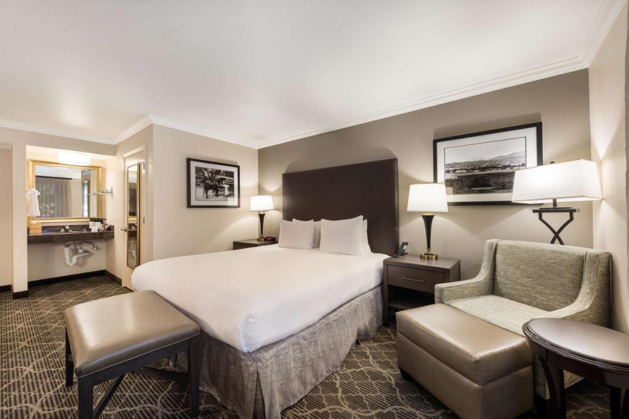 Best Western Danville Sycamore Inn Extérieur photo
